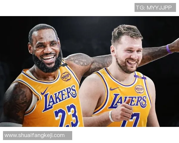 湖人队的勒布朗·詹姆斯总算迎来了朝思暮想的人物改变，卢卡·东契奇和奥斯汀·里夫斯彻底掌控球队